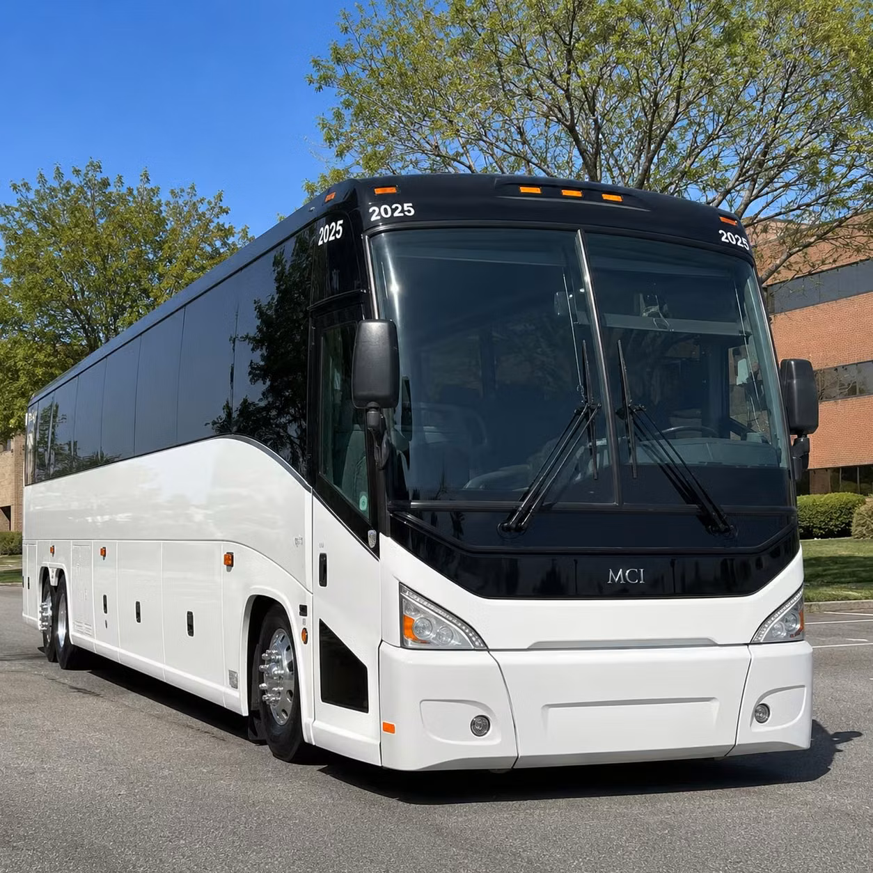 group bus rentals for long distance concert trips from abilene to dallas fort worth or lubbock